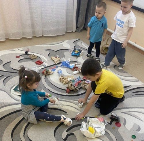 Дошколята Буинского района выучили правила леса вместе с экологами