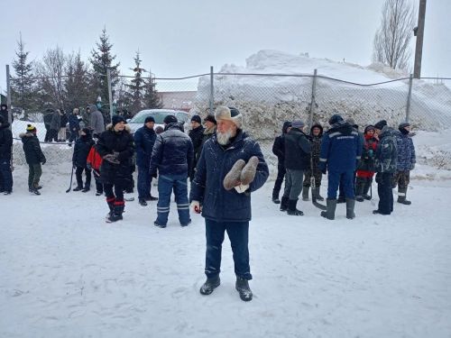 В Буинске: стали известны победители вчерашней игры по хоккею с мячом на валенках