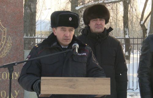 В Буинске почтили память сотрудников милиции, погибших от рук вооруженных дезертиров