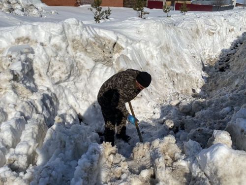 Буинск готовится к весеннему половодью: очистка труб, каналов и мостов идет полным ходом (фоторепортаж)
