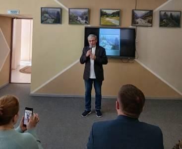 В Буинском краеведческом музее состоялось открытие персональной выставки картин Василя Загретдинова