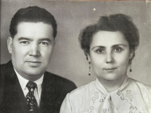 Бибииран Алимова в одном из своих интервью рассказала, что сцена родов разведчицы Кати в фильме «Семнадцать мгновений весны» была основана на рассказе ее мужа Шамиля Хамзина