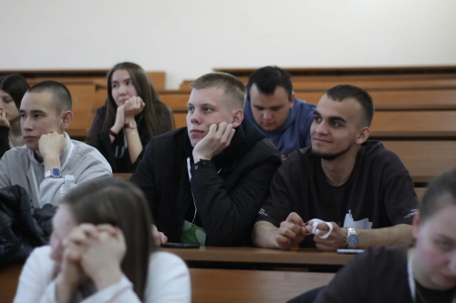Студенты Буинского веттехникума участвовали на региональном научно-технологичном форуме «Робосело»