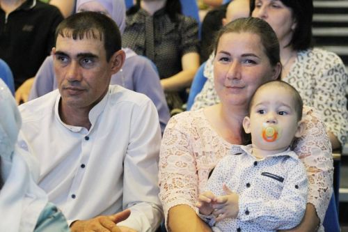 В Буинском районе семья Ефремовых продолжает разводить гусей по-старинке