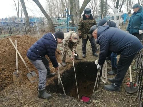 Останки красноармейца Авксентия Стрелкова из Буинского района были похоронены на родной земле спустя 81 год