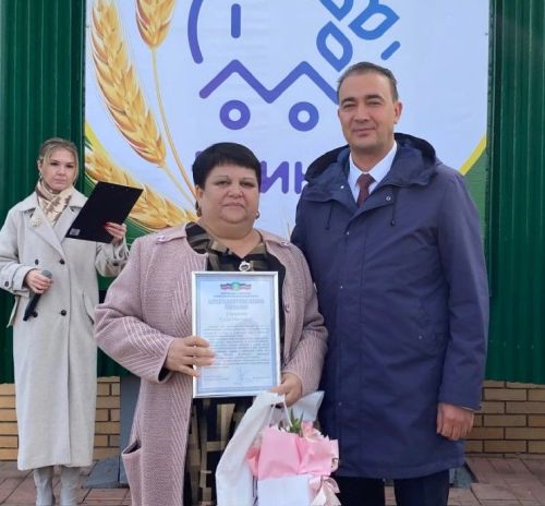 Сегодня в Буинске состоялось торжественное обновление Доски почета Буинского района (Фоторепортаж)
