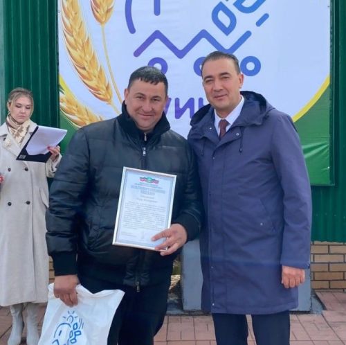 Сегодня в Буинске состоялось торжественное обновление Доски почета Буинского района (Фоторепортаж)
