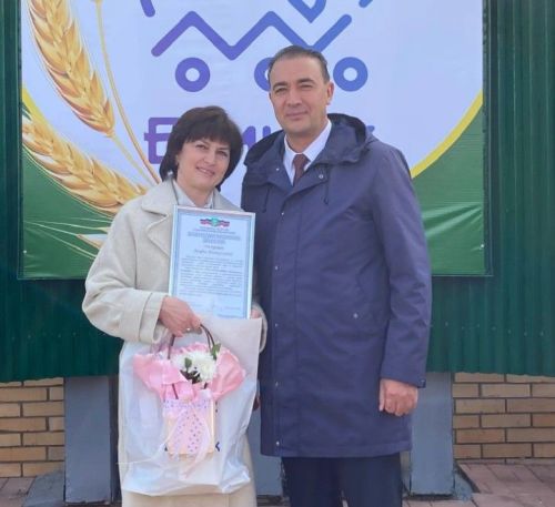 Сегодня в Буинске состоялось торжественное обновление Доски почета Буинского района (Фоторепортаж)