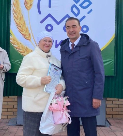 Сегодня в Буинске состоялось торжественное обновление Доски почета Буинского района (Фоторепортаж)
