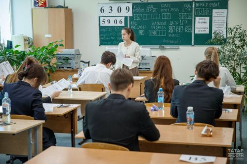 Мошенники обманывают школьников, обещая индивидуальные ответы на ЕГЭ