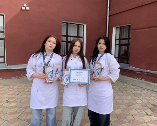 Будущие повара из Буинского района получили высокую оценку жюри в международном турнире (+фото)