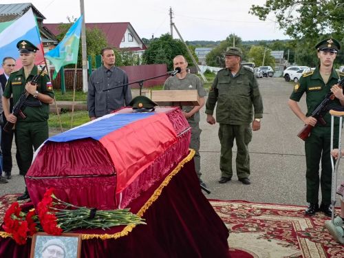Сегодня в Буинском районе простились с нашим боевым товарищем Павлом Федоровым