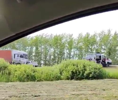 Сегодня на федеральной трассе, на пересечении Апастовского и Буинского районов, произошло дорожно-транспортное происшествие. На дорогах образовались пробки.