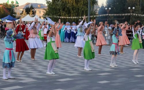 Буинск отметил День Республики Татарстан: праздник единства и достижений