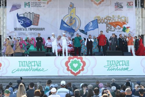В День Республики в Казани прошел концерт фестиваля «Наше время – Безнен заман»