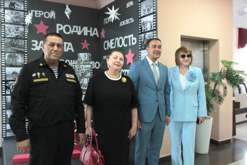 Торжественное мероприятие, посвященное Дню социального работника с участием заместителя министра труда, занятости и социальной защиты РТ Эндже Ниязовной Нигметзяновой