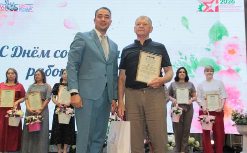 Торжественное мероприятие, посвященное Дню социального работника с участием заместителя министра труда, занятости и социальной защиты РТ Эндже Ниязовной Нигметзяновой