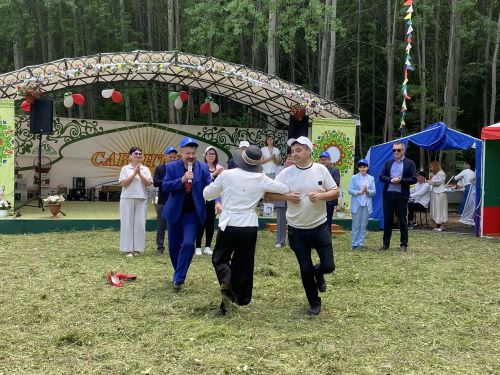 В агрофирме «Авангард» Буинского района прошел Сабантуй для сельских тружеников