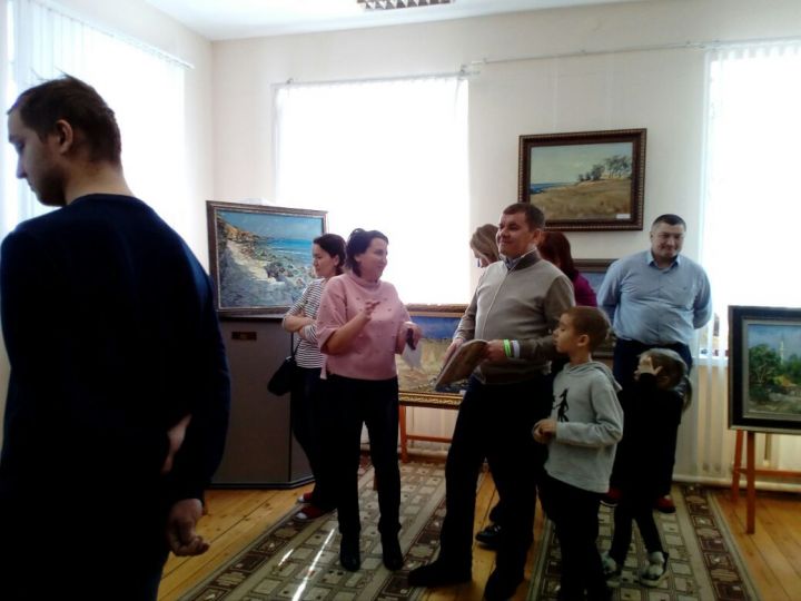 Марат Зяббаров с семьей посетил музей (ФОТО, ВИДЕО)