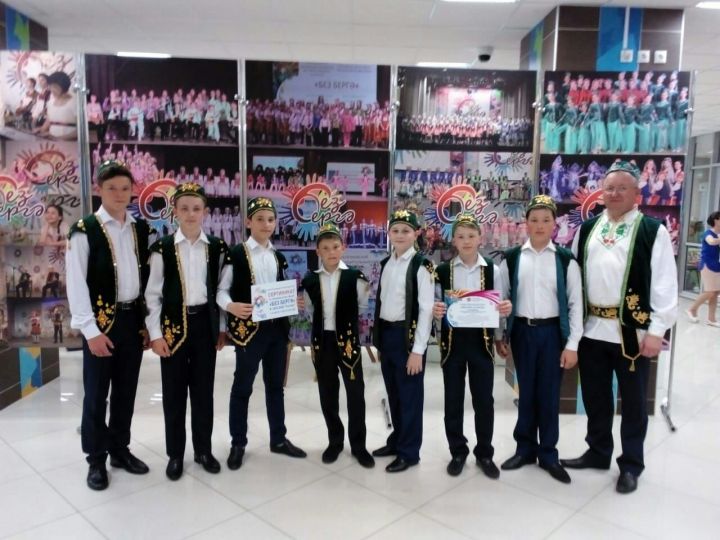 Юных гармонистов из села Мещеряково пригласили в Казань