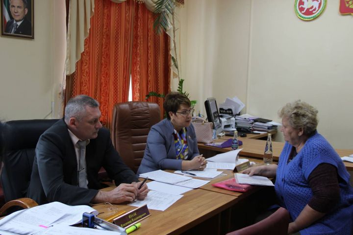 В Буинске ввела прием уполномоченный по правам человека в РТ Сария Сабурская