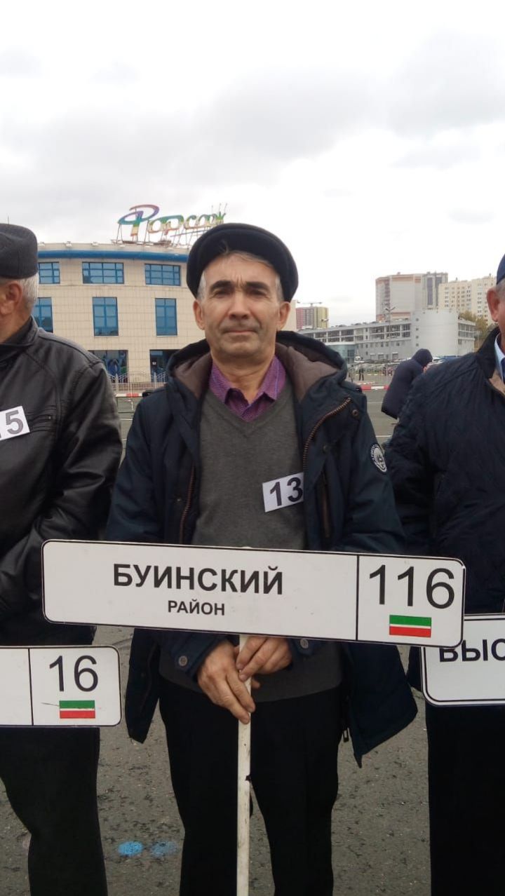 В Казани состоялся автоконкурс, посвященный Дню пожилых Какое место занял "автобабай" из Буинска? (+фото)