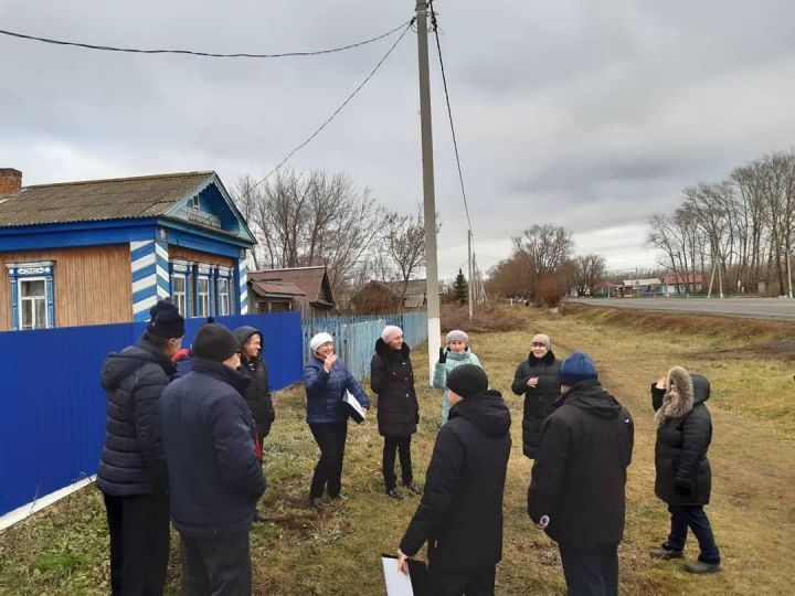 В селе Тат.Пимурзина жители решили благоустроить  кладбище + фото