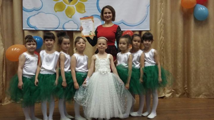 Чем взяла Екатерина Ёлчиева из Буинска в конкурсе "Воспитатель года"