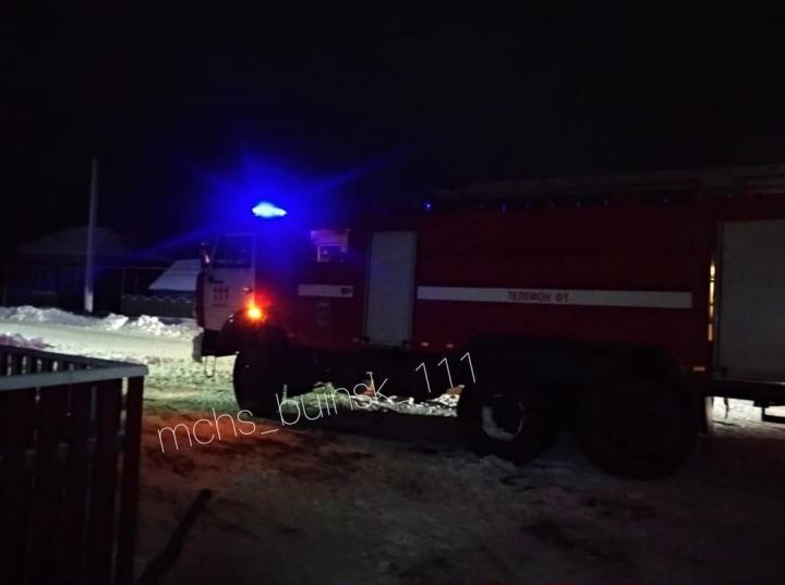 Сегодня ночью в Буинском районе произошел пожар (+фотографии)