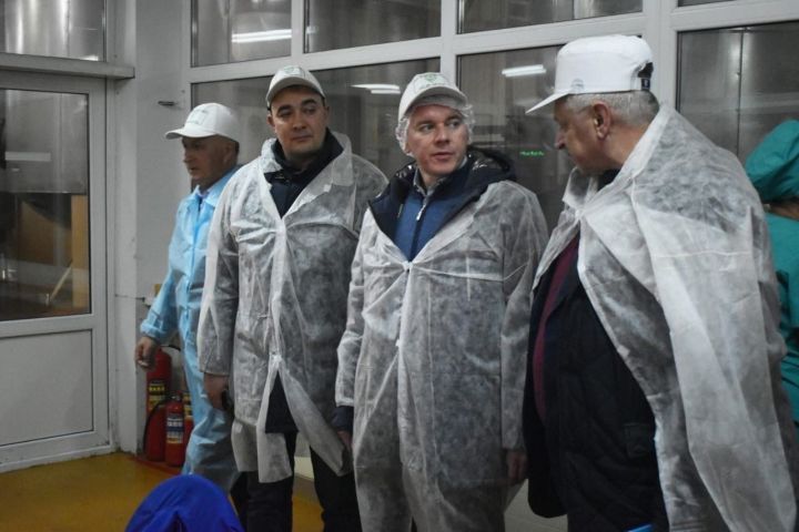 Сегодня Буинский район посетил министр сельского хозяйства и продовольствия РТ Марат Зяббаров