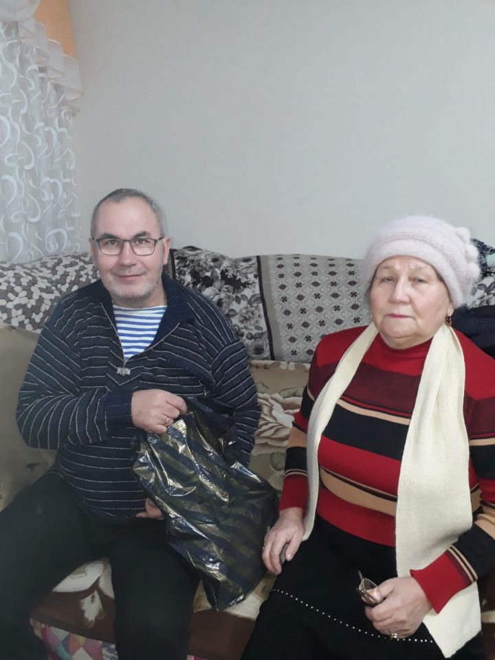ТОС «Мелиоратор» Буинска раздавал подарки в рамках декады инвалидов
