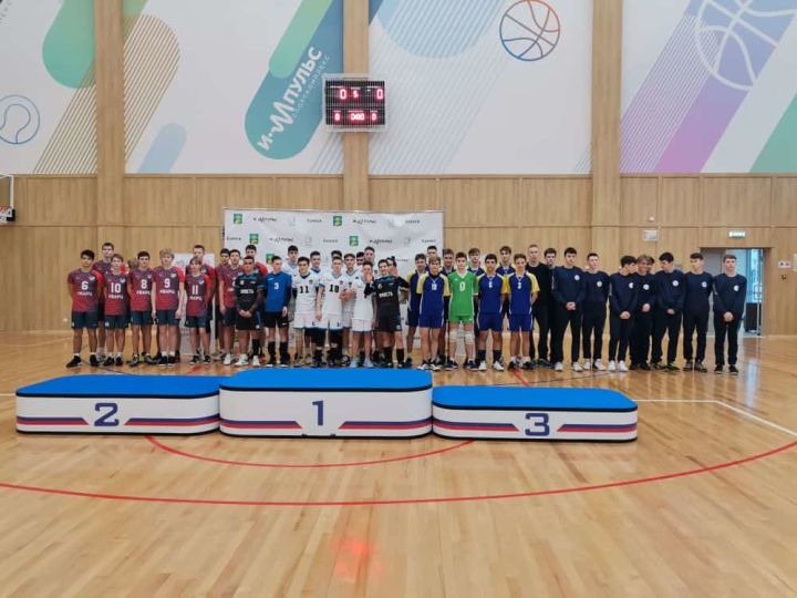 Волейбольная команда Буинска победила во всероссийских соревнованиях (фото, видео)