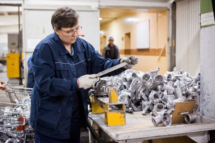 Санкции не повлияли на процессы производства товаров Буинского машиностроительного завода