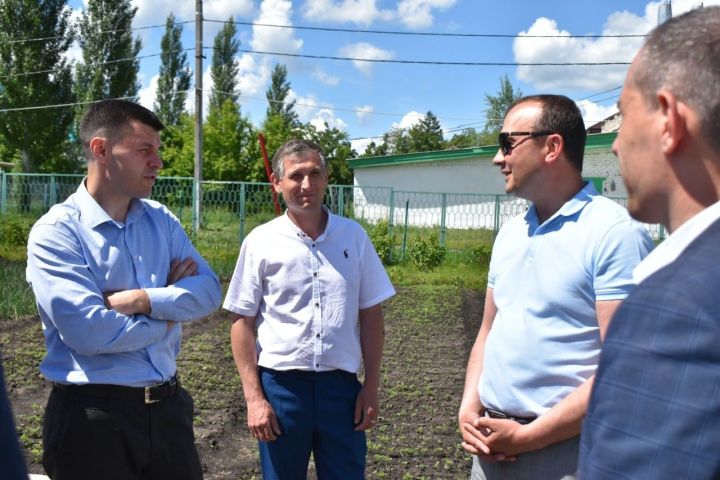 Буинск с рабочим визитом посетил заместитель министра спорта РТ Алмаз Мингулов
