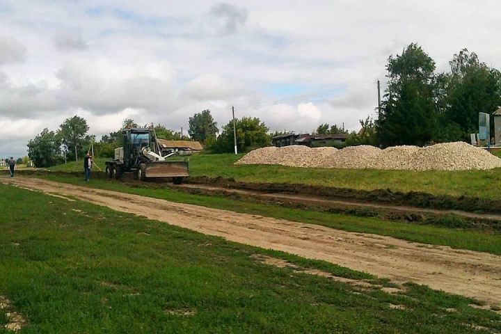Дороги в сельских поселениях Буинского района Татарстана отремонтируют за 12,7 млн рублей