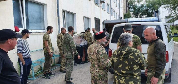 Татарстанский отряд "Боевое Братство" собрал и доставил гуманитарную помощь в ЛНР(фото)