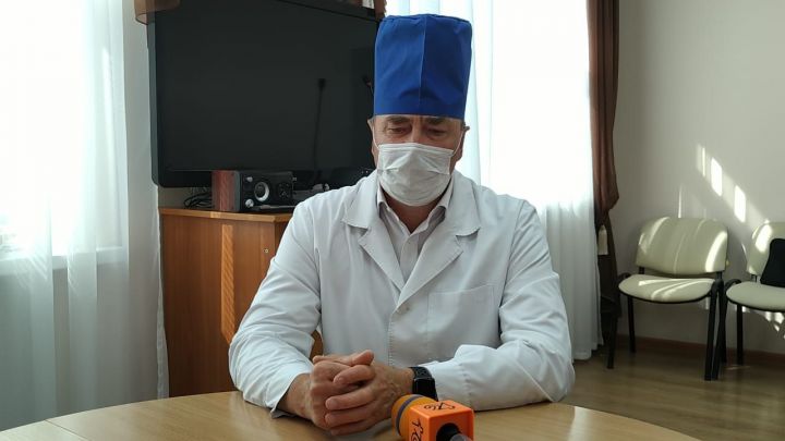 Главный врач ЦРБ Рустем Самерханов сказал о том, откроется ли заново в Буинске ковид-госпиталь или нет