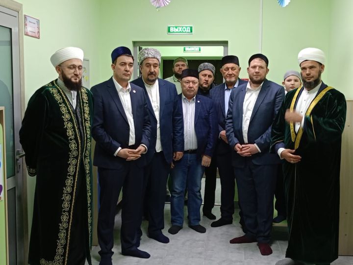 Камиль Самигуллин приехал вчера на ифтар в Буинск