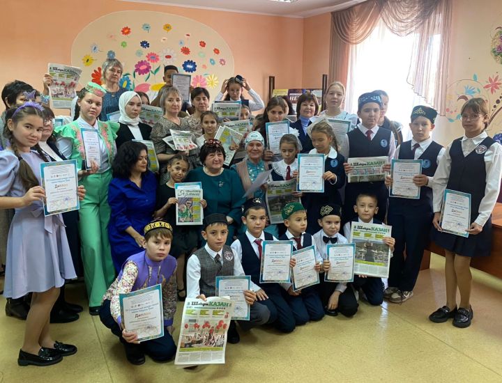 «Я говорю на родном языке!»  Буинский район отметил юбилейный конкурс чтецов имени Г. Тукая (фоторепортаж)