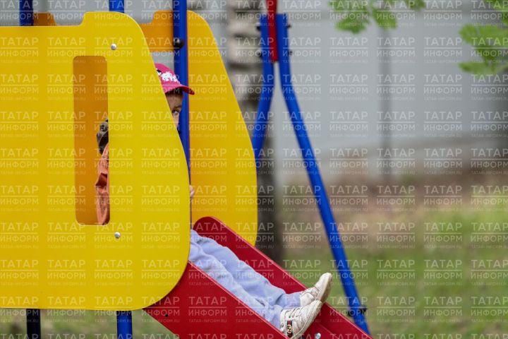 В Буинском районе мать задолжала несовершеннолетнему сыну свыше 1,2 миллион рублей