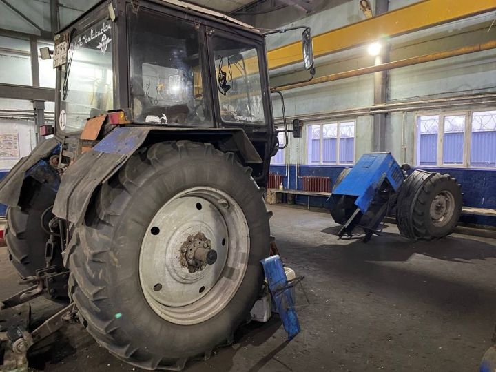 Ремонт сельскохозяйственной техники в Буинском районе подходит к завершению