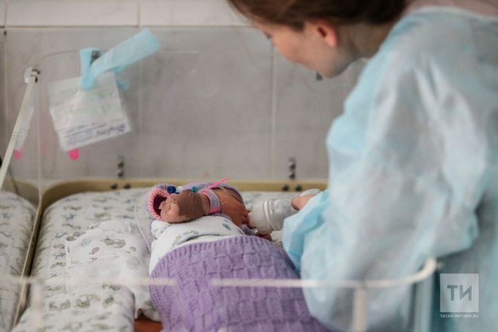 В Буинском районе матерям, родившим четвертого или последующего ребенка, будет выплачиваться 200 тысяч рублей