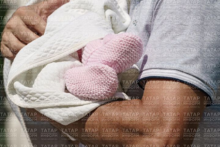 В Татарстане утвердили льготы обладателям звания «Мать-героиня». В Буинске проживают две матери-героини