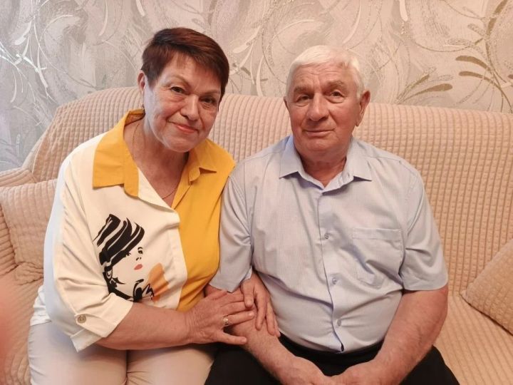 «Так хочется жить! Просыпаться с тобой на рассвете!». Эта фраза - состояние души супругов Татьяны и Виктора Куринных из Буинска