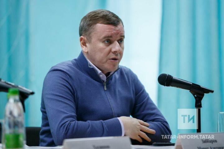 Марат Зяббаров поручил аграриям иметь запас топлива минимум на десять дней-две недели