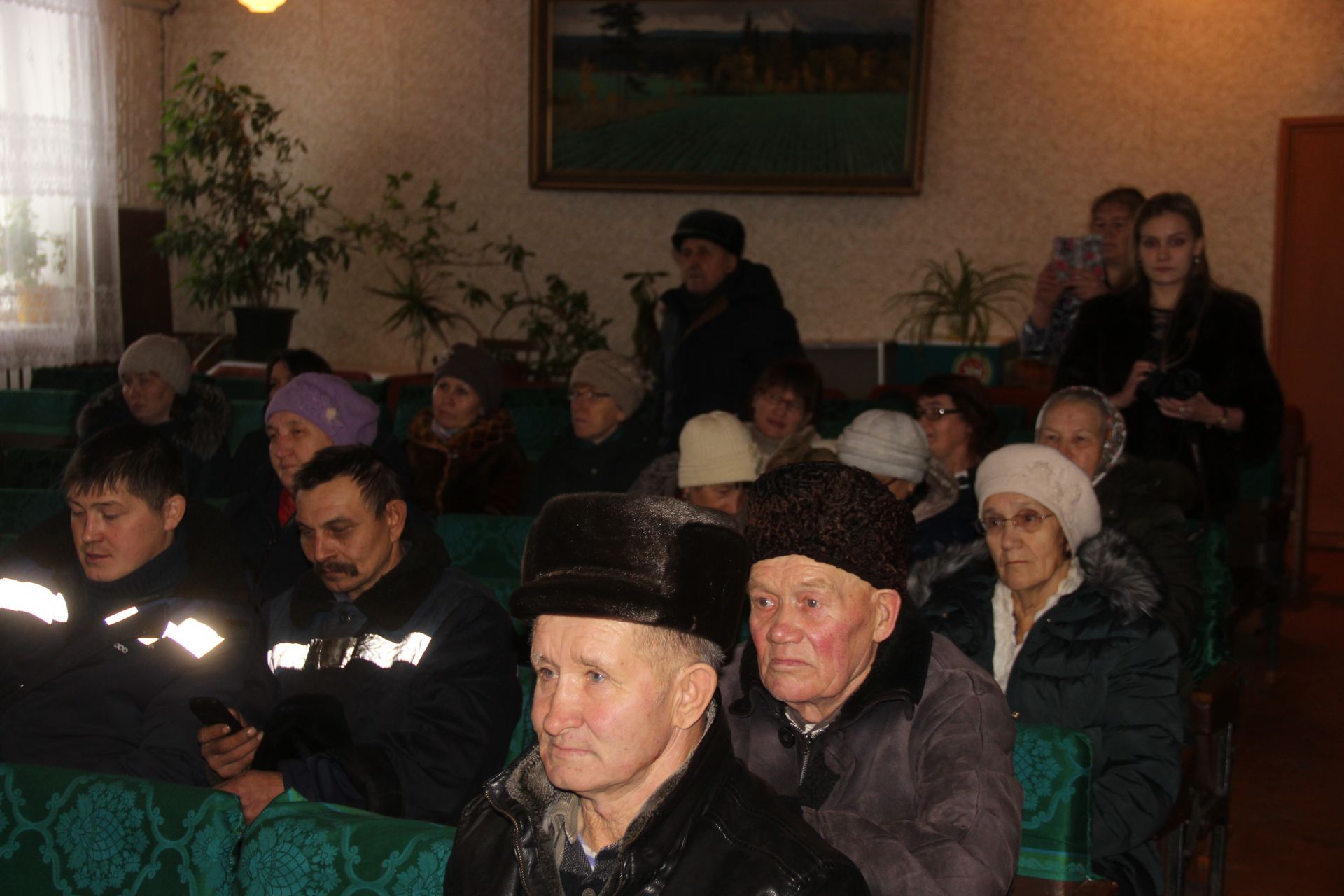 Сегодня в деревне Верхние Лащи состоялся народный сход (+ фото)