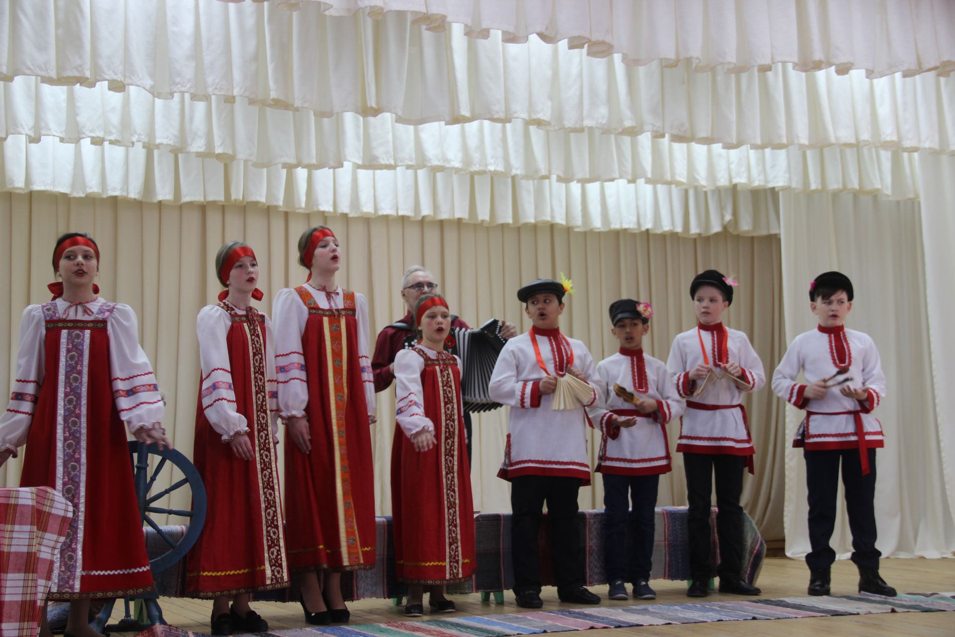 Традиционный костюм Марийский Мордовский