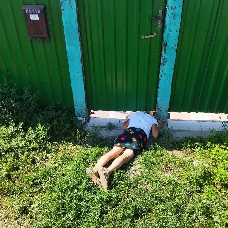 В Буинском районе спасли женщину, застрявшую под забором (+фото)