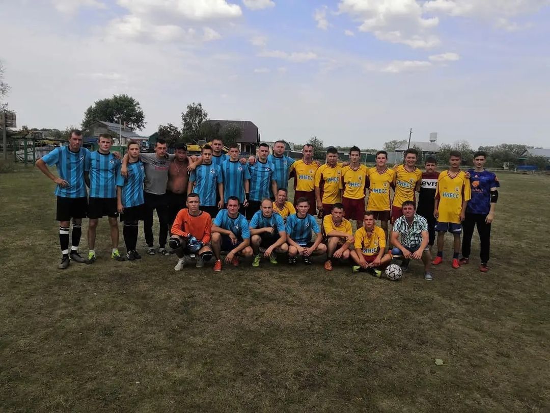 В деревне Альшеево Буинского района прошёл турнир по футболу на кубок Юрия Кудамасова