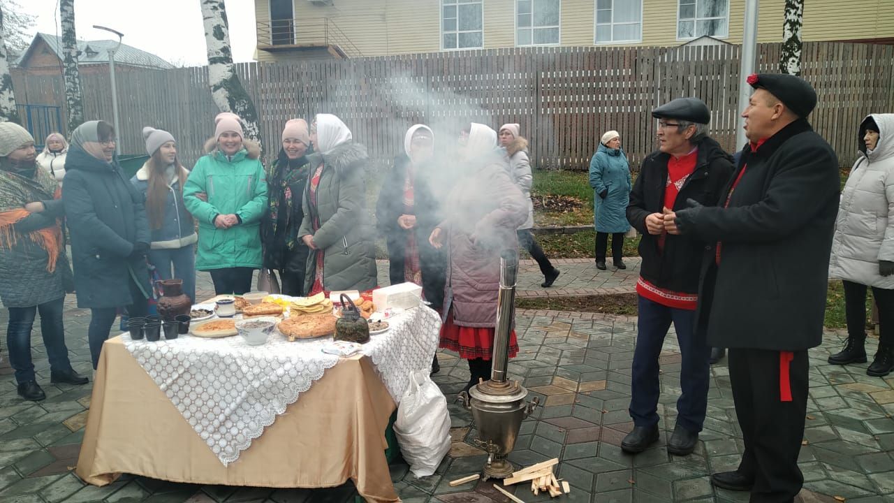 В Буинске проходит праздник, по случаю Дня народного единства (+фото)